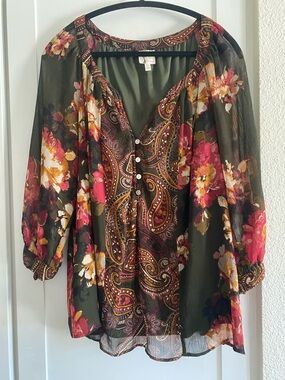 Fig and Flower Green Floral Paisley Print 3/4" Sleeve Top Plus Size 3X